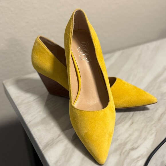 Franco Sarto Suede Wedge Wood Heel Pumps, size 7.5, Yellow - Picture 5 of 6